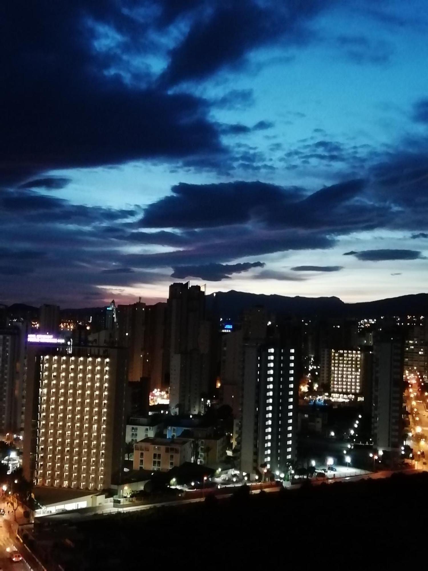 Sunshine Apartament Apartment Benidorm Cameră foto